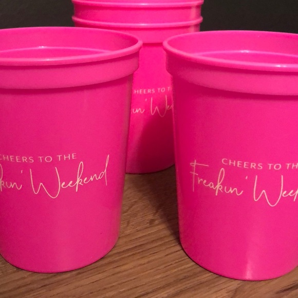 Pink Stadium Cups - Picture 6 of 6